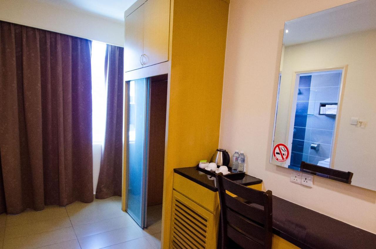 Grand Eastern Hotel Sdn Bhd Kota Kinabalu Exterior photo